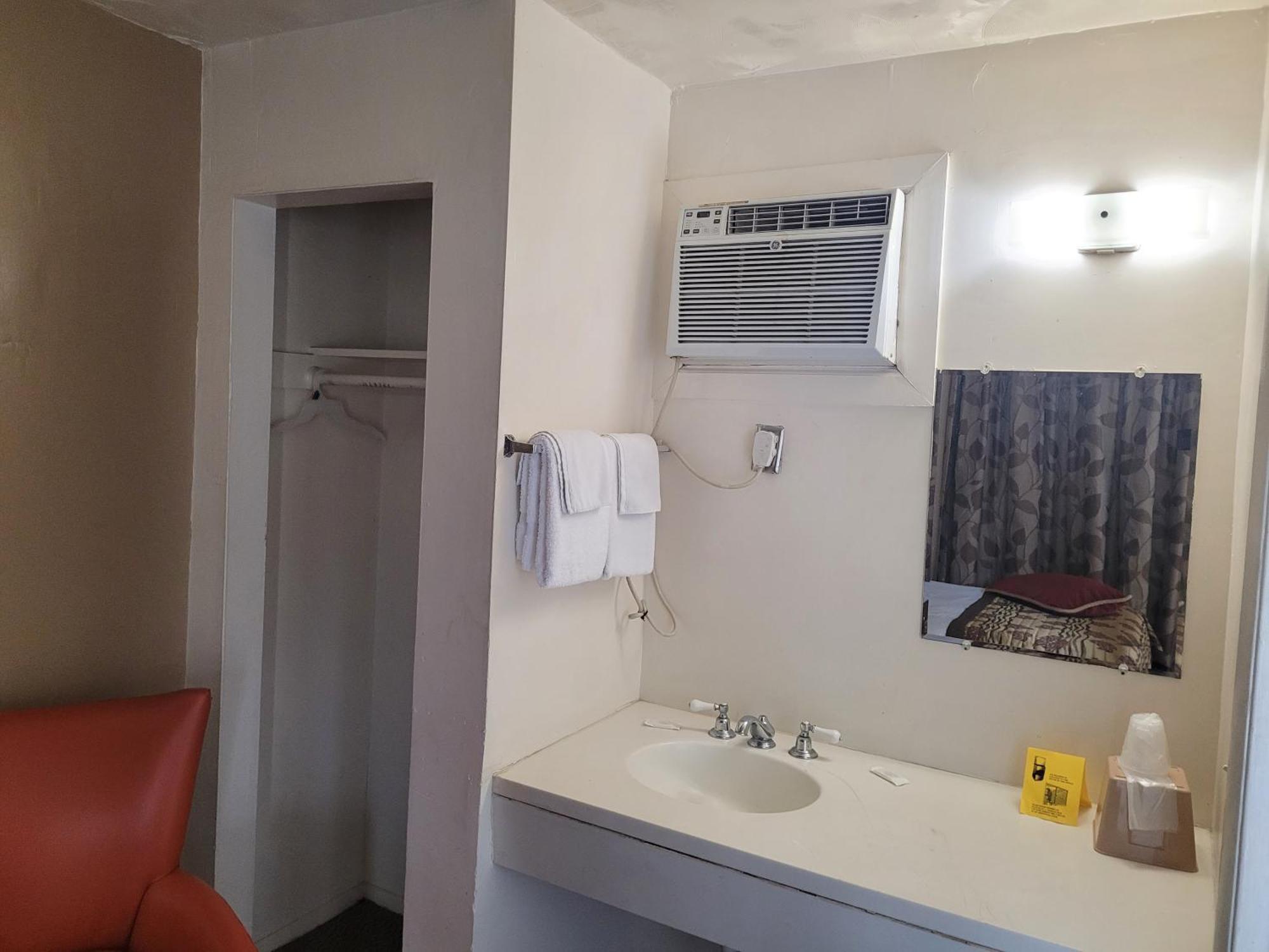 Queens Lodge Motel West Palm Beach Luaran gambar